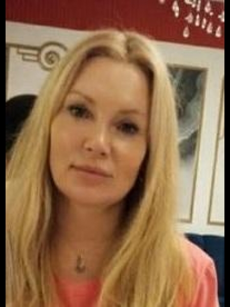 Svetlana / Réf. 91599 / Adhérente Agence Amélie