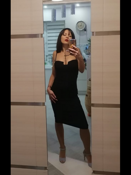 Yulia / Réf. 91617 / Adhérente Agence Amélie