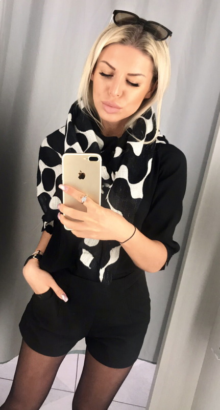 Photo de Victoria / Réf. 91623 / Agence Amélie