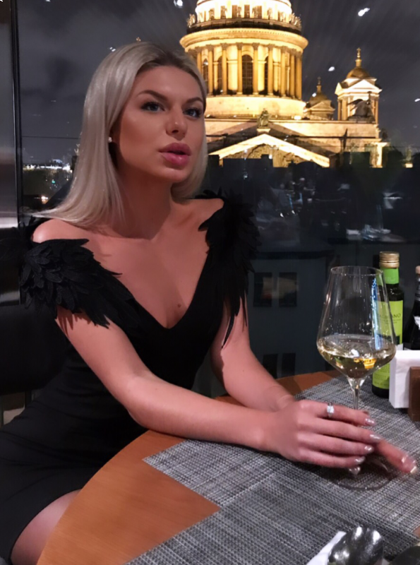 Photo de Victoria / Réf. 91623 / Agence Amélie