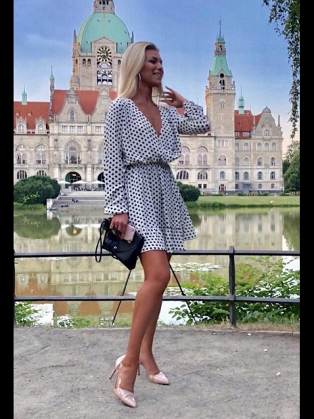 Victoria / Réf. 91623 / Adhérente Agence Amélie