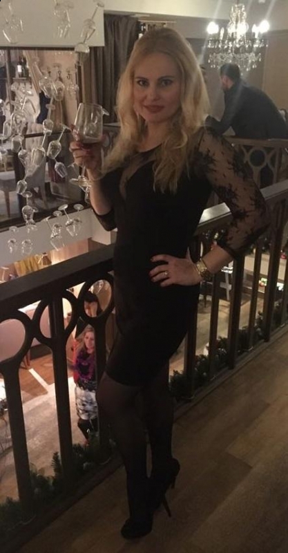 Photo de Yulia / Réf. 91642 / Agence Amélie