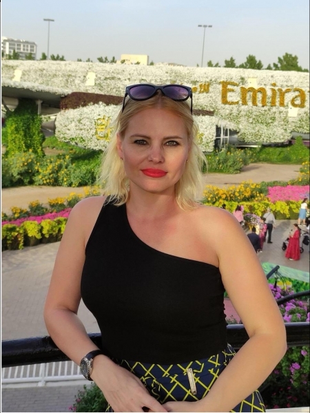 Yulia / Réf. 91642 / Adhérente Agence Amélie