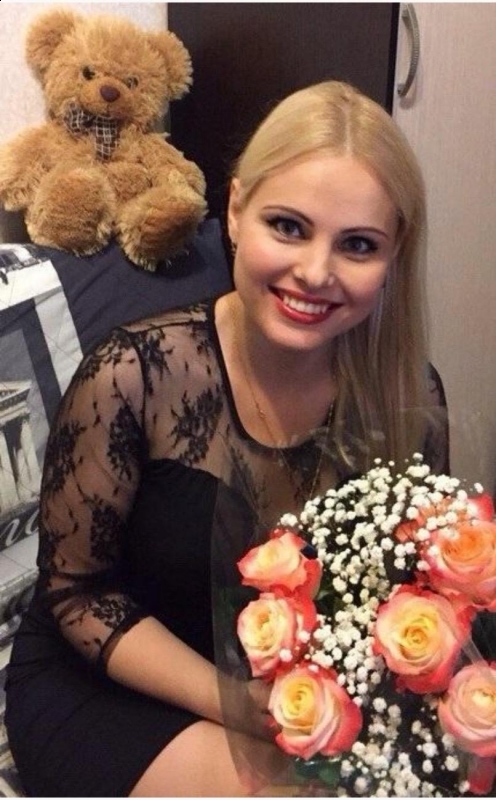 Photo de Yulia / Réf. 91642 / Agence Amélie