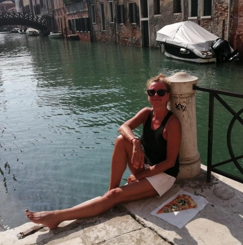 Photo de Tatiana / Réf. 91663 / Agence Amélie