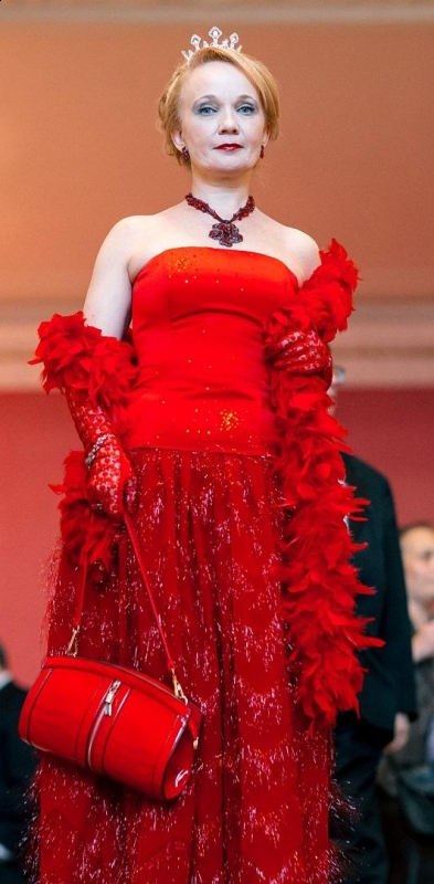 Photo de Elena / Réf. 91664 / Agence Amélie