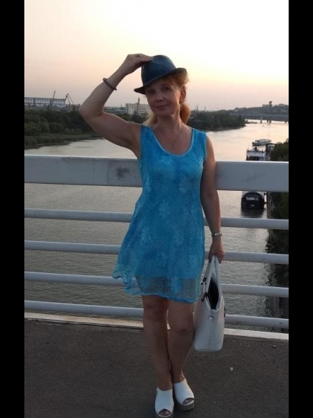 Elena / Réf. 91664 / Adhérente Agence Amélie