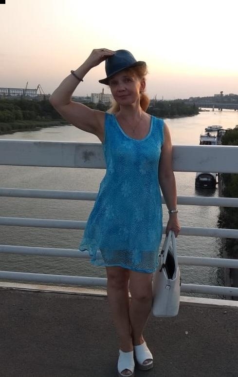 Photo de Elena / Réf. 91664 / Agence Amélie