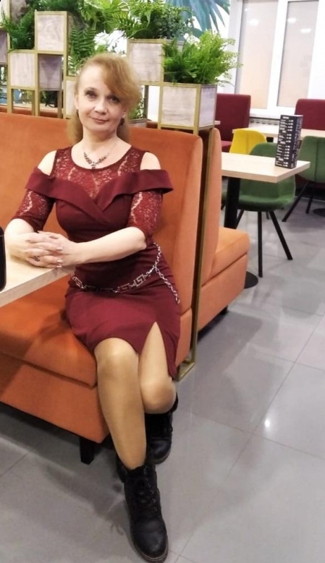 Photo de Elena / Réf. 91664 / Agence Amélie