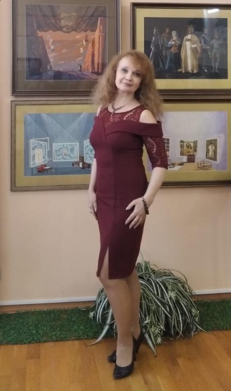 Photo de Elena / Réf. 91664 / Agence Amélie