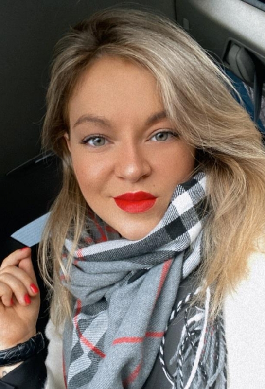 Photo de Kristina / Réf. 91666 / Agence Amélie