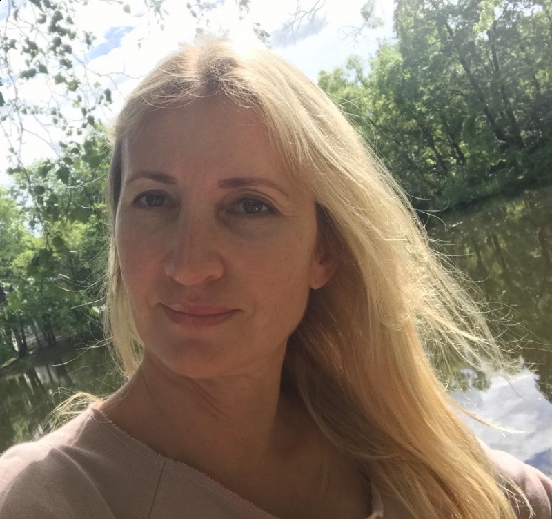 Photo de Nataliya (bientôt à Paris) / Réf. 91688 / Agence Amélie