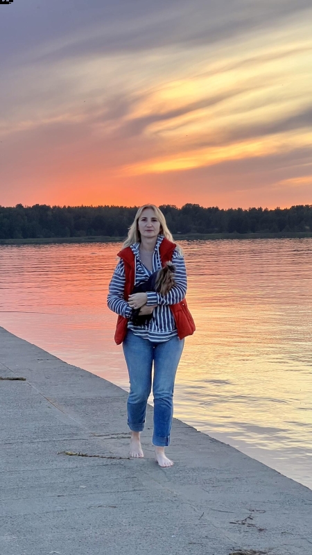 Photo de Nataliya (bientôt à Paris) / Réf. 91688 / Agence Amélie