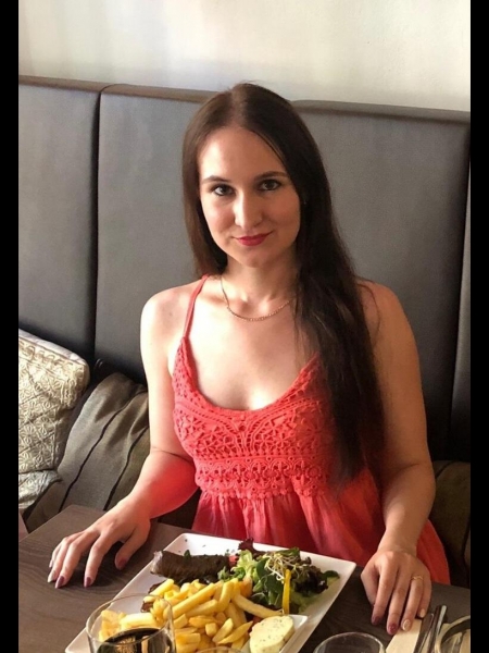 Anna / Réf. 91729 / Adhérente Agence Amélie