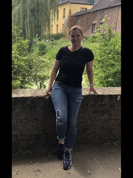 Nadejda / Réf. 91732 / Adhérente Agence Amélie