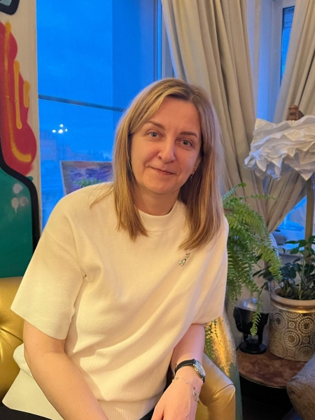 Nadejda / Réf. 91732 / Adhérente Agence Amélie