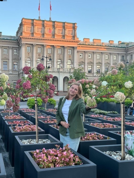 Nadejda / Réf. 91732 / Adhérente Agence Amélie