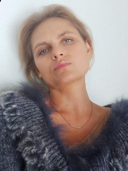 Elena (Strasbourg) / Réf. 91735 / Adhérente Agence Amélie