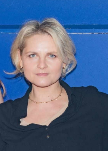 Photo de Elena (Strasbourg) / Réf. 91735 / Agence Amélie