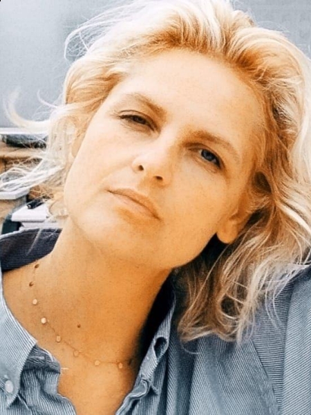 Elena (Strasbourg) / Réf. 91735 / Adhérente Agence Amélie