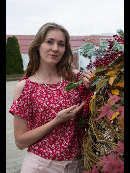 Miroslava / Réf. 91792 / Adhérente Agence Amélie