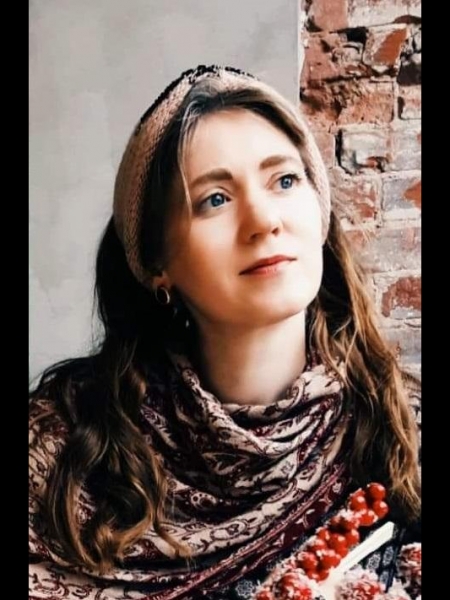 Miroslava / Réf. 91792 / Adhérente Agence Amélie