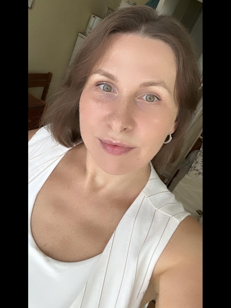 Natalia (Paris) / Réf. 91855 / Adhérente Agence Amélie