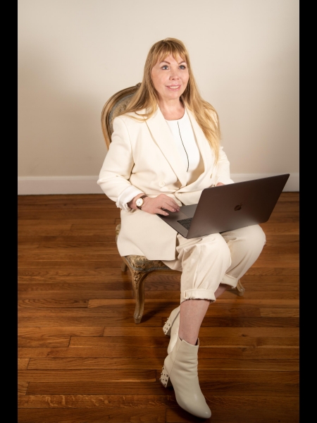 Turaïa (Paris) / Réf. 91873 / Adhérente Agence Amélie