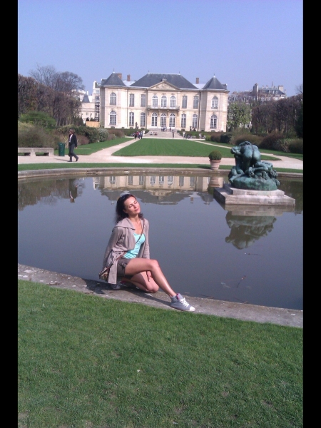 Natalia (Paris) / Réf. 91876 / Adhérente Agence Amélie