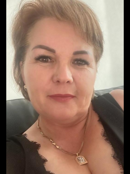 Kristina (Paris) / Réf. 91894 / Adhérente Agence Amélie