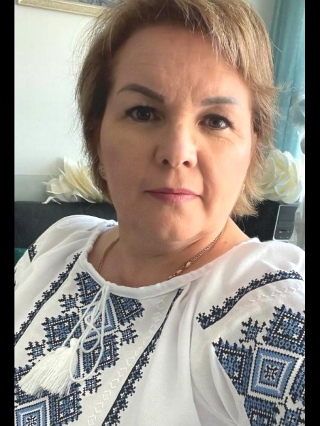 Kristina (Paris) / Réf. 91894 / Adhérente Agence Amélie