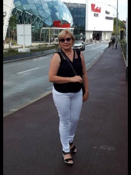 Kristina (Paris) / Réf. 91894 / Adhérente Agence Amélie