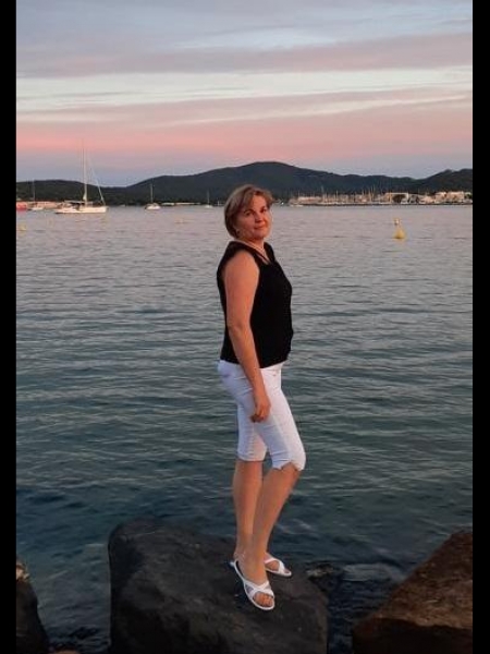 Kristina (Paris) / Réf. 91894 / Adhérente Agence Amélie