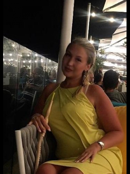 Olga / Réf. 91896 / Adhérente Agence Amélie