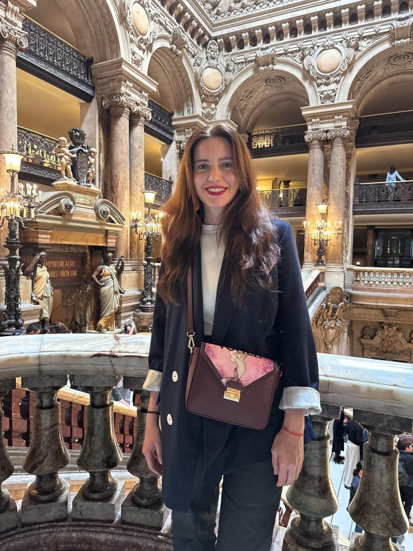 Photo de Polina (Paris) / Réf. 91933 / Agence Amélie