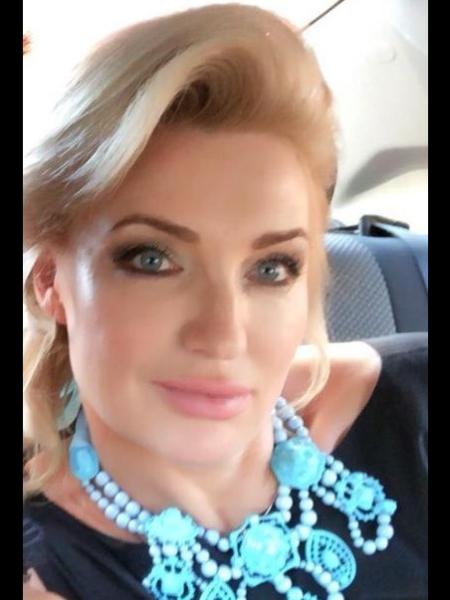 Lylia (Paris) / Réf. 91996 / Adhérente Agence Amélie