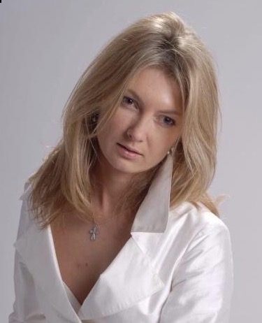 Photo de Oksana (Genève) / Réf. 92037 / Agence Amélie