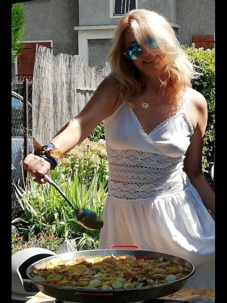 Oksana (Genève) / Réf. 92037 / Adhérente Agence Amélie