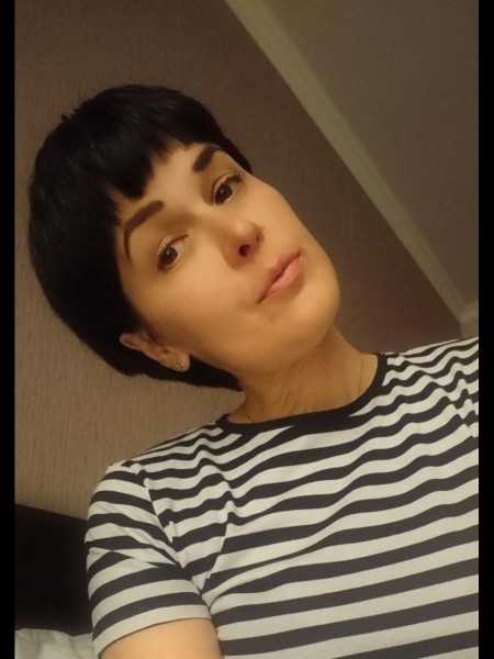 Emma / Réf. 92096 / Adhérente Agence Amélie