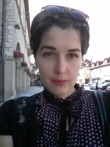 Emma / Réf. 92096 / Adhérente Agence Amélie
