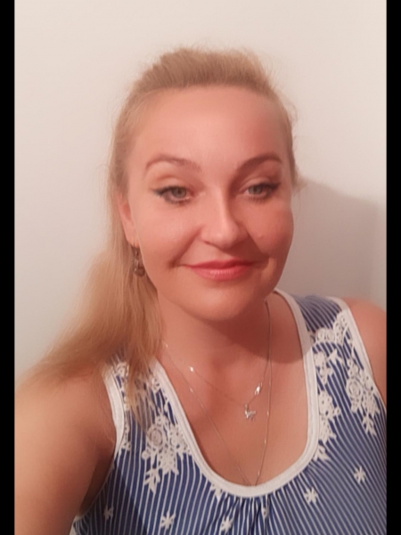 Alexandra (Italie) / Réf. 92112 / Adhérente Agence Amélie