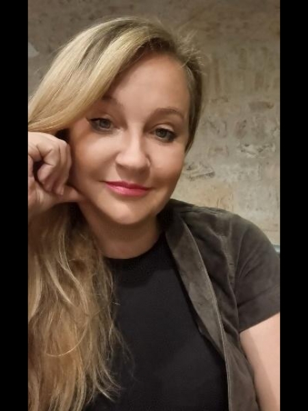 Alexandra (Italie) / Réf. 92112 / Adhérente Agence Amélie