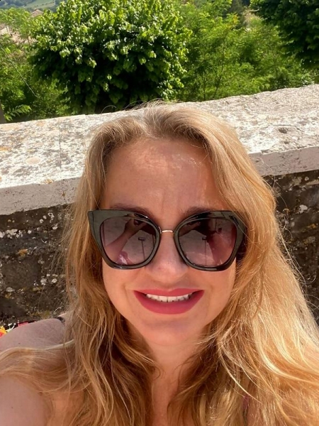 Alexandra (Italie) / Réf. 92112 / Adhérente Agence Amélie