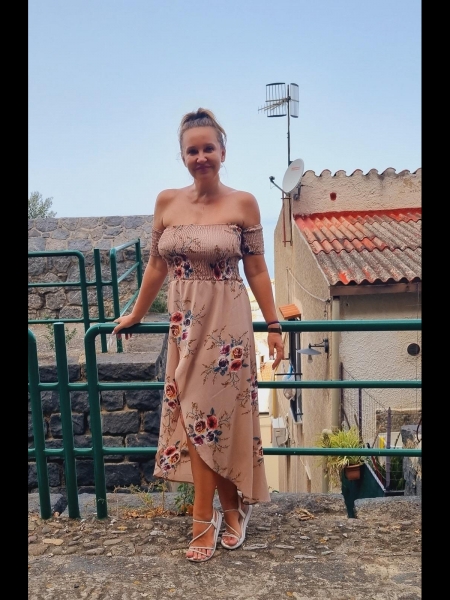 Alexandra (Italie) / Réf. 92112 / Adhérente Agence Amélie