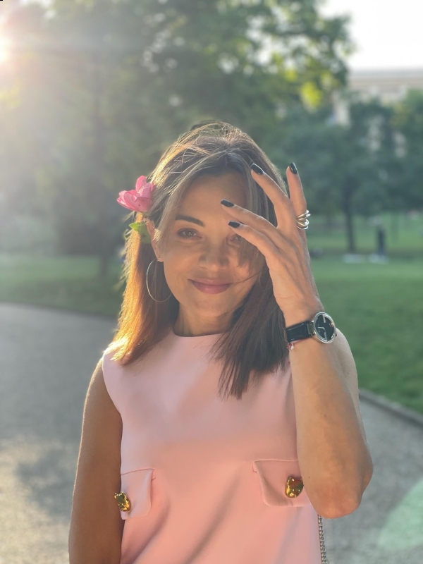 Photo de Olena (Paris) / Réf. 92129 / Agence Amélie