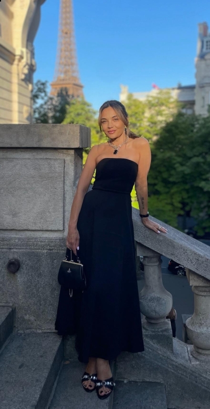 Photo de Olena (Paris) / Réf. 92129 / Agence Amélie