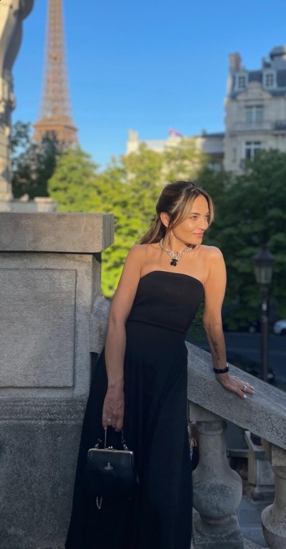 Photo de Olena (Paris) / Réf. 92129 / Agence Amélie