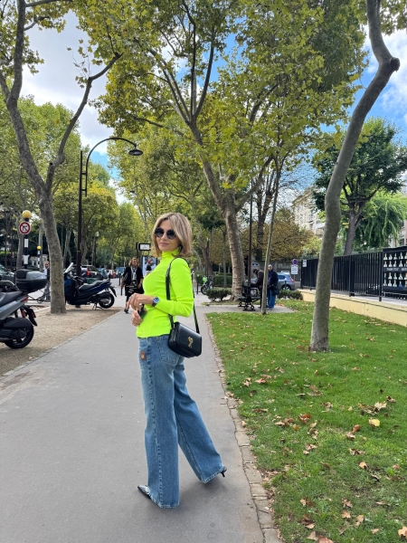 Olena (Paris) / Réf. 92129 / Adhérente Agence Amélie