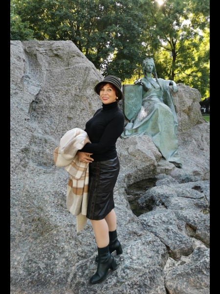 Marina (Berne) / Réf. 92140 / Adhérente Agence Amélie