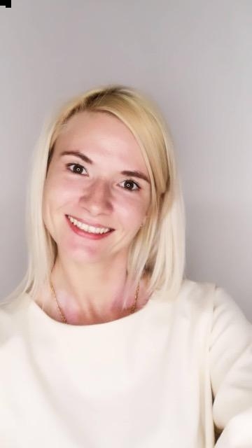 Photo de Tatiana / Réf. 92173 / Agence Amélie